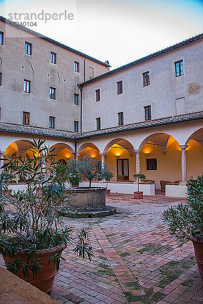 Europa  Italien  Toskana  Pienza  Das Kloster des Heiligen Franziskus Relais