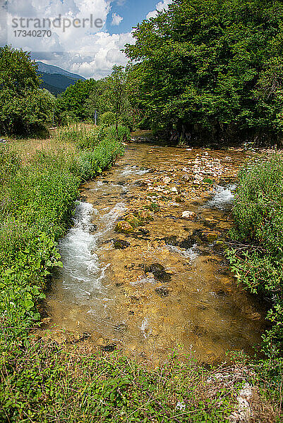 Europa  Italien  Latium  Hochebene von Arcinazzo  Fluss Aniene