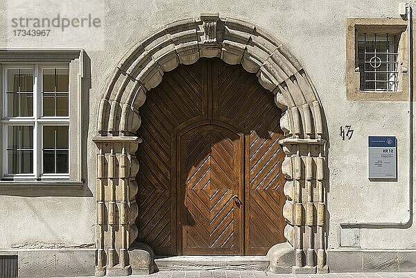 Renaissance Eingangsportal vom sogenannten Hochzeitshaus  ehemaliges Gasthaus  heute Teil der Universität  Bamberg  Oberfranken  Bayern  Deutschland  Europa