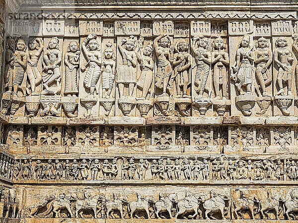 Kunstvolle Steinmetzarbeit  Stadtpalast  Udaipur  Rajasthan  Indien  Asien