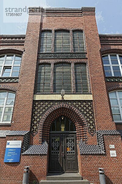 Ehemalige Webschule  heute Hochschule Niederrhein  Hochschule für Angewandte Wissenschaften  Möchengladbach  Nordrhein-Westfalen  Deutschland  Europa