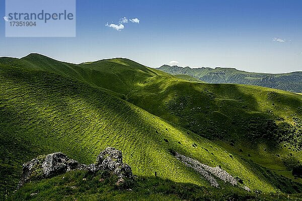 Monts Dore  Berg Sancy  Naturpark der Vulkane der Auvergne. Departement Puy-de-Dome  Auvergne-Rhone-Alpes  Frankreich  Europa