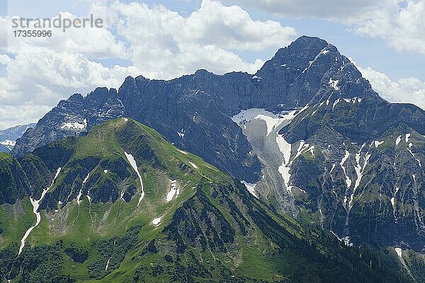Bärenkopf 2083m und Widderstein 2558m  Allgäuer Alpen  Kleinwalsertal  Vorarlberg  Österreich  Europa