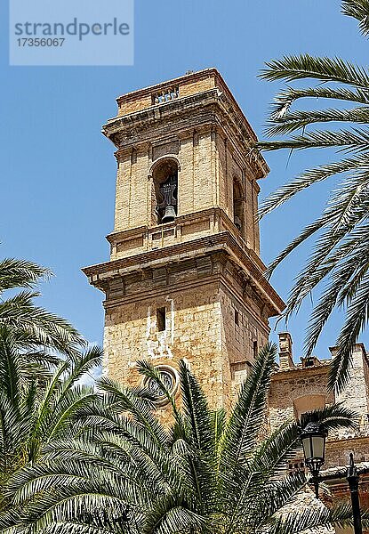 Turm der Parroquia Santos Juanes Kirche  Cullera  Spanien  Europa