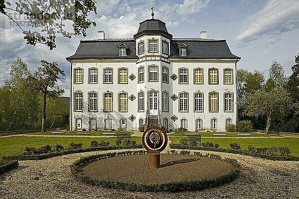 Schloss Zweibrüggen  Wurmtal  Übach-Palenberg  Niederrhein  Nordrhein-Westfalen  Deutschland  Europa