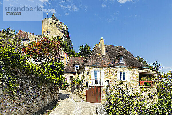 Frankreich  Dordogne  Castelnaud-la-Chapelle  Historisches mittelalterliches Dorf im Sommer