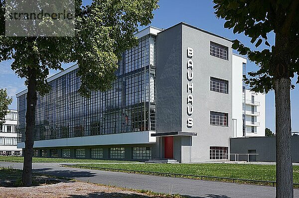 Bauhaus Dessau  Bauhausgebäude  Dessau  Sachsen-Anhalt  Deutschland  Europa