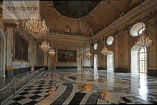 Marmorsaal  Neues Palais  Schloss Sanssouci  Potsdam  Brandenburg  Deutschland  Europa