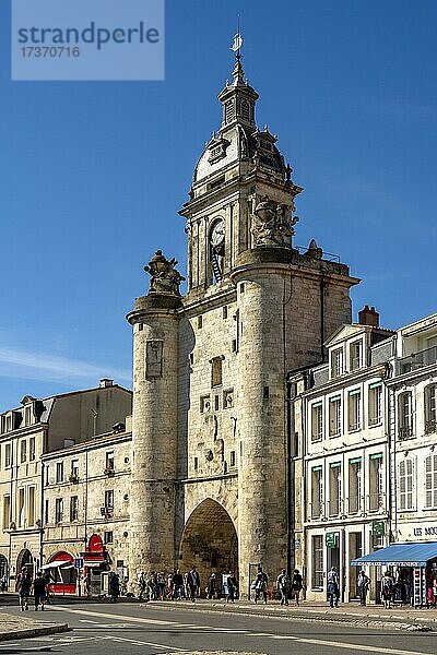 La Rochelle  der große Uhrenturm  Departement Charente Maritime  Nouvelle-Aquitaine  Frankreich  Europa