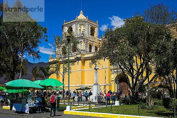 Kirche und Kloster La Merced  Antigua  Antigua  Guatemala  Mittelamerika