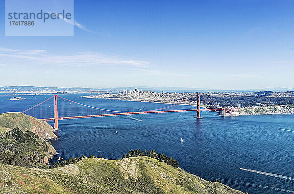 Golden Gate Bridge über die Bucht von San Francisco