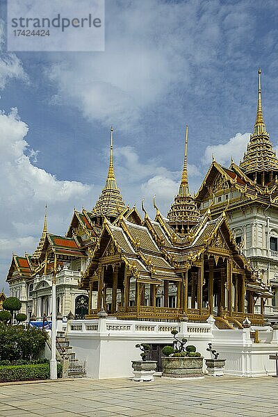 Thronsaal Phra Thinang Chakri Maha Prasat  am Tempel Wat Phra Kaeo  alter Königspalast  Tempel des Smaragd Buddha  Bangkok  Thailand  Asien
