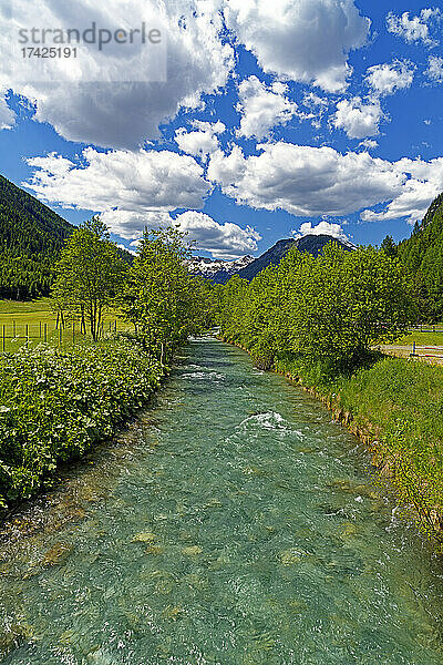 Landschaft  Fluß  Taurach