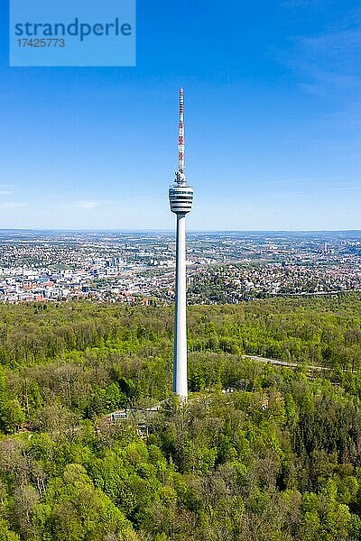 Stuttgart Fernsehturm Stuttgarter Turm Skyline Luftbild Stadt Architektur Reise reisen in Stuttgart  Deutschland  Europa