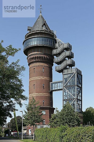 Aquarius Wassermuseum  stilllgelegter Wasserturm  Route der Industriekultur  Styrum  Mülheim an der Ruhr  Ruhrgebiet  Nordrhein-Westfalen  Deutschland  Europa