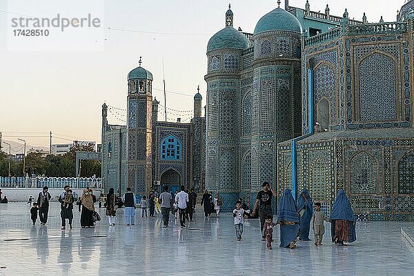 Blaue Moschee bei Sonnenuntergang  Mazar-E-Sharif  Afghanistan  Asien