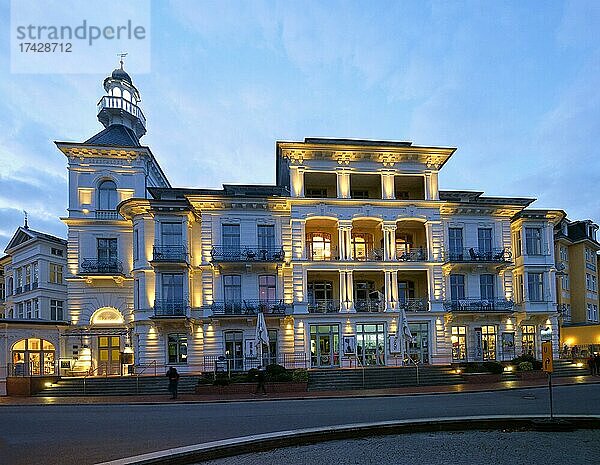 Seeschloss  Bäderarchitektur  Heringsdorf  Insel Usedom  Mecklenburg-Vorpommern  Deutschland  Europa