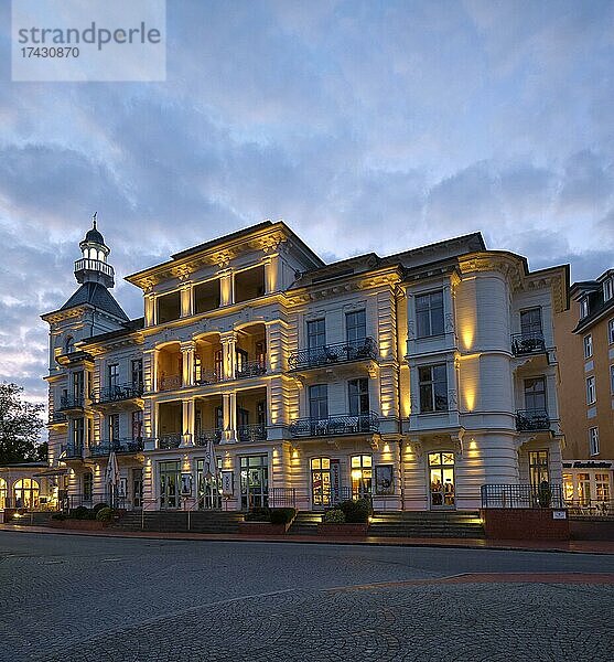 Seeschloss  Bäderarchitektur  Heringsdorf  Insel Usedom  Mecklenburg-Vorpommern  Deutschland  Europa