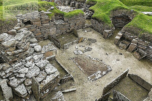 Ausgrabungen in Skara Brae  jungsteinzeitliche Siedlung  Mainland  Orkney-Inseln  Schottland  Großbritannien  Europa