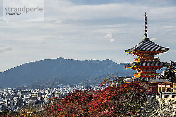 Blick auf Kyoto vom Kiyomizu-dera-Tempel