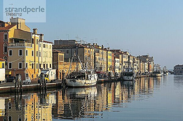 Fondamenta S. Domenico Waterfront  Chioggia  Venedig  Italien  Europa