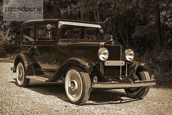 Oldtimer Chevrolet International Serie AC Baujahr 1929  3 Gänge  3.180 ccm Hubraum  46 PS bei 2400 RPM  1100 kg Gewicht  Österreich  Europa