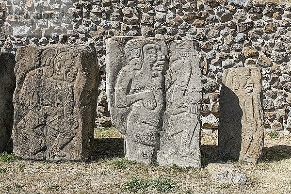Steinmetzarbeiten  Unesco-Weltkulturerbe Monte Alban  Oaxaca  Mexiko  Mittelamerika
