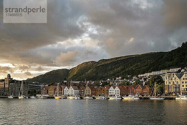 Hanseatisches Viertel  Bryggen  Unesco Weltkulturerbe  Bergen  Norwegen  Europa