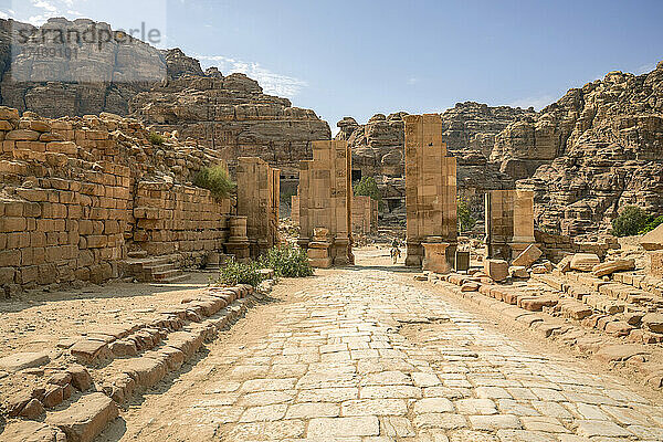 Hadrianstor in der Felsenstadt Petra  Jordanien