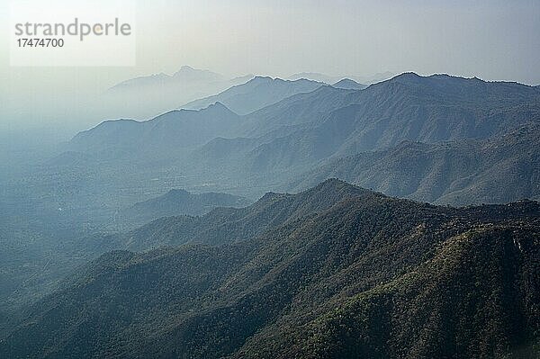 Luftaufnahme der Berge in Eastern  Südsudan  Afrika