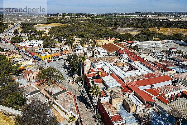 Luftaufnahme des Heiligtums der Pilgerstadt Atotonilco  Guanajuato  Mexiko  Mittelamerika