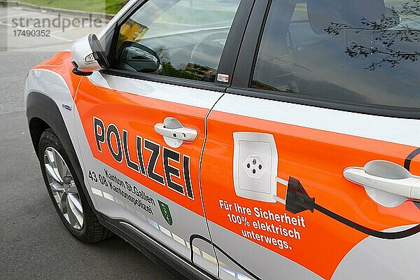 Polizeiwagen Elektroauto Kantonspolizei St. Gallen  Schweiz  Europa