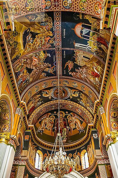 Byzantinische Minas-Kathedrale mit farbenprächtigen Fresken  Heraklion