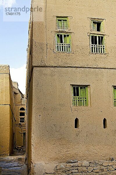 Mehrstöckige Lehmhäuser  alte Lehmsiedlung Al Hamra  Al Hamra  Oman  Asien