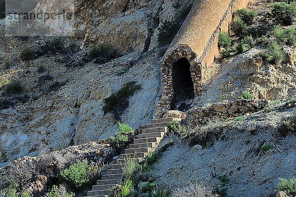 Grubentunnel mit Treppe auf Minengelände  Mazarron  Murcia  Spanien  Europa