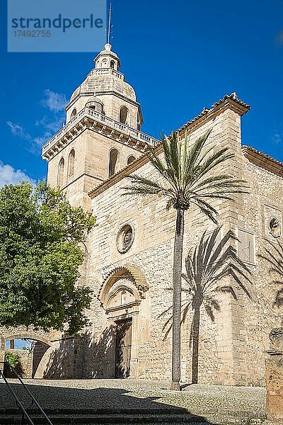 Kirche Sant Bartumeo in Montuiri  Mallorca  Spanien  Europa