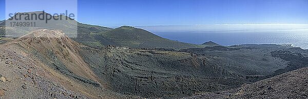 Blick vom Vulkan Teneguia  Fuencaliente  La Palma  Spanien  Europa