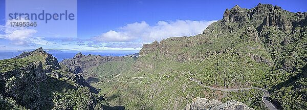 Blick vom Mirador de Masca zum Ort  Masca  Teneriffa  Spanien  Europa