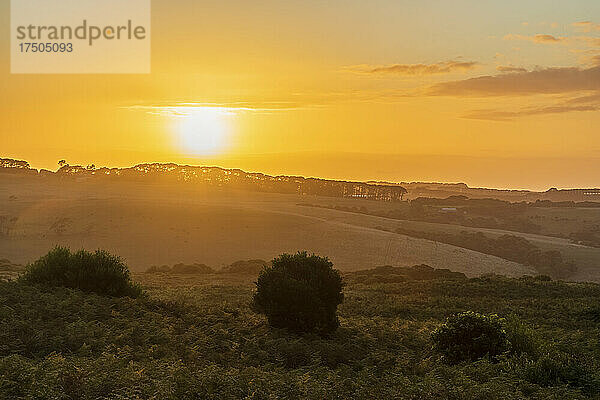 Blick auf die Mornington-Halbinsel bei Sonnenaufgang
