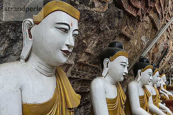 Myanmar  Kayin State  Hpa-an  Buddha statues inside Kawgun Cave