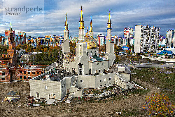 Neue Moschee in Nischnewartowsk  Autonomer Kreis der Chanten und Mansen  Russland  Eurasien