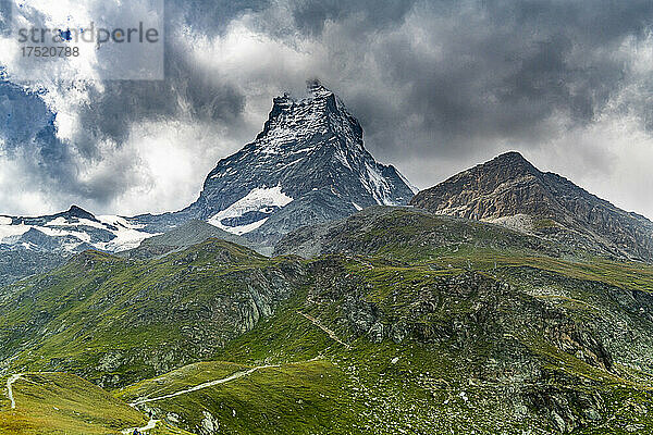 Matterhorn  Zermatt  Wallis  Schweizer Alpen  Schweiz  Europa