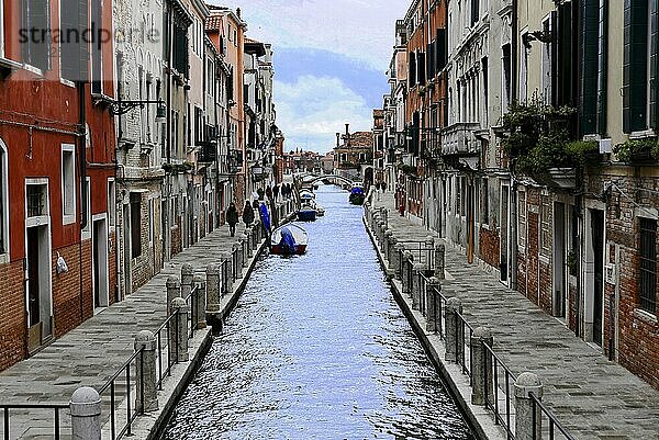 Canal  Fondamenta Soranza delle Fornaci  Nähe Kirche Santa Maria della Salute  Venedig  Venetien  Italien  Europa