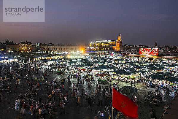 Platz Djemaa el-Fna bei Nacht  UNESCO-Weltkulturerbe  Marrakesch  Marokko  Nordafrika  Afrika