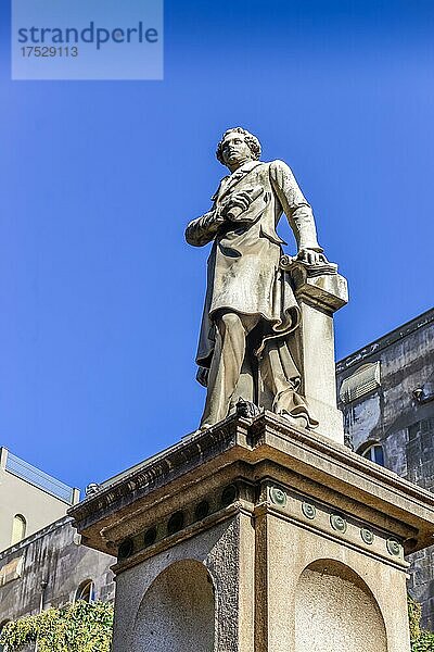 Statue Bellini  Piazza Vincenzo Bellini  Neapel  Italien  Europa