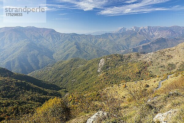 Herbst in den Ligurischen Alpen in der Nähe von Imperia  Ligurien  Italien  Europa