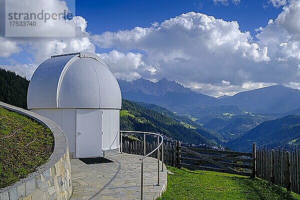 Sternwarte Max Valier  Europäisches Sternendorf  Gummer  Karneid  Eggental  Südtirol  Italien  Europa