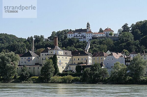 Vom Innkai  Wallfahrtskirche Mariahilf  Roman Catholic Diocese of Passau  Passau  Bayern  Deutschland  Europa