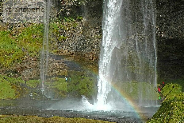 Wasserfall Seljalandsfoss  Wasserfall  Island  Europa