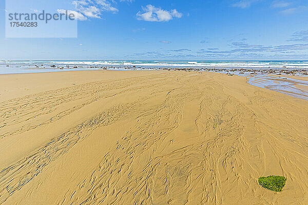 Australien  Victoria  Lorne  Sands of Cumberland River Beach